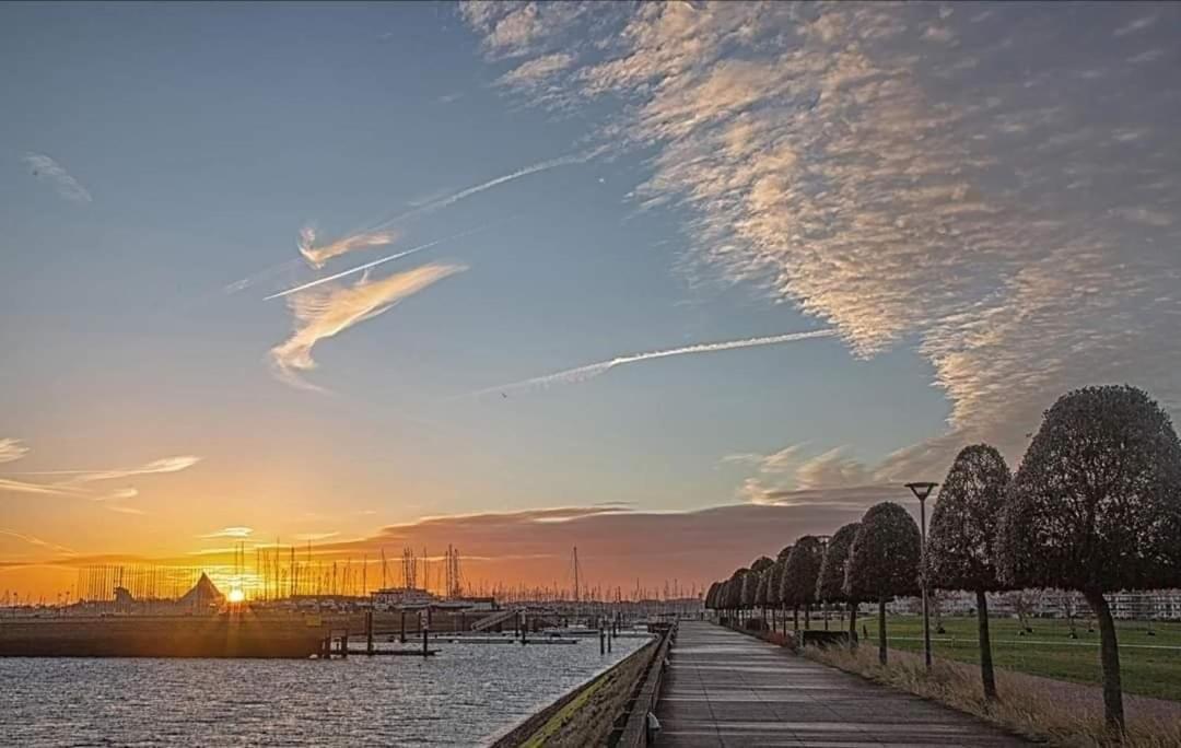 Duplex Villa Capricia Appartement Met Zwembad Nieuwpoort Jachthaven المظهر الخارجي الصورة
